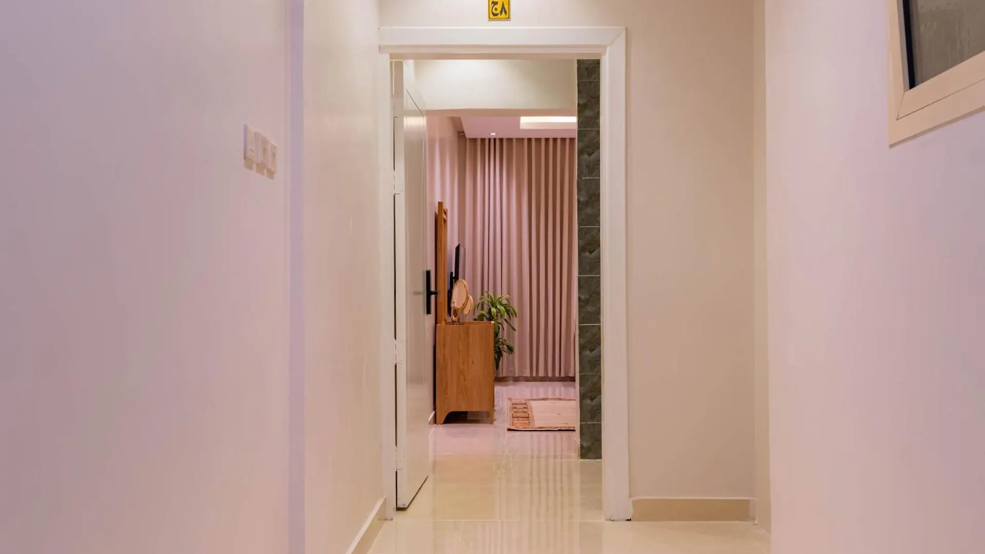 New Studio With Boho Style *Centre Of Riyadh* 0*,